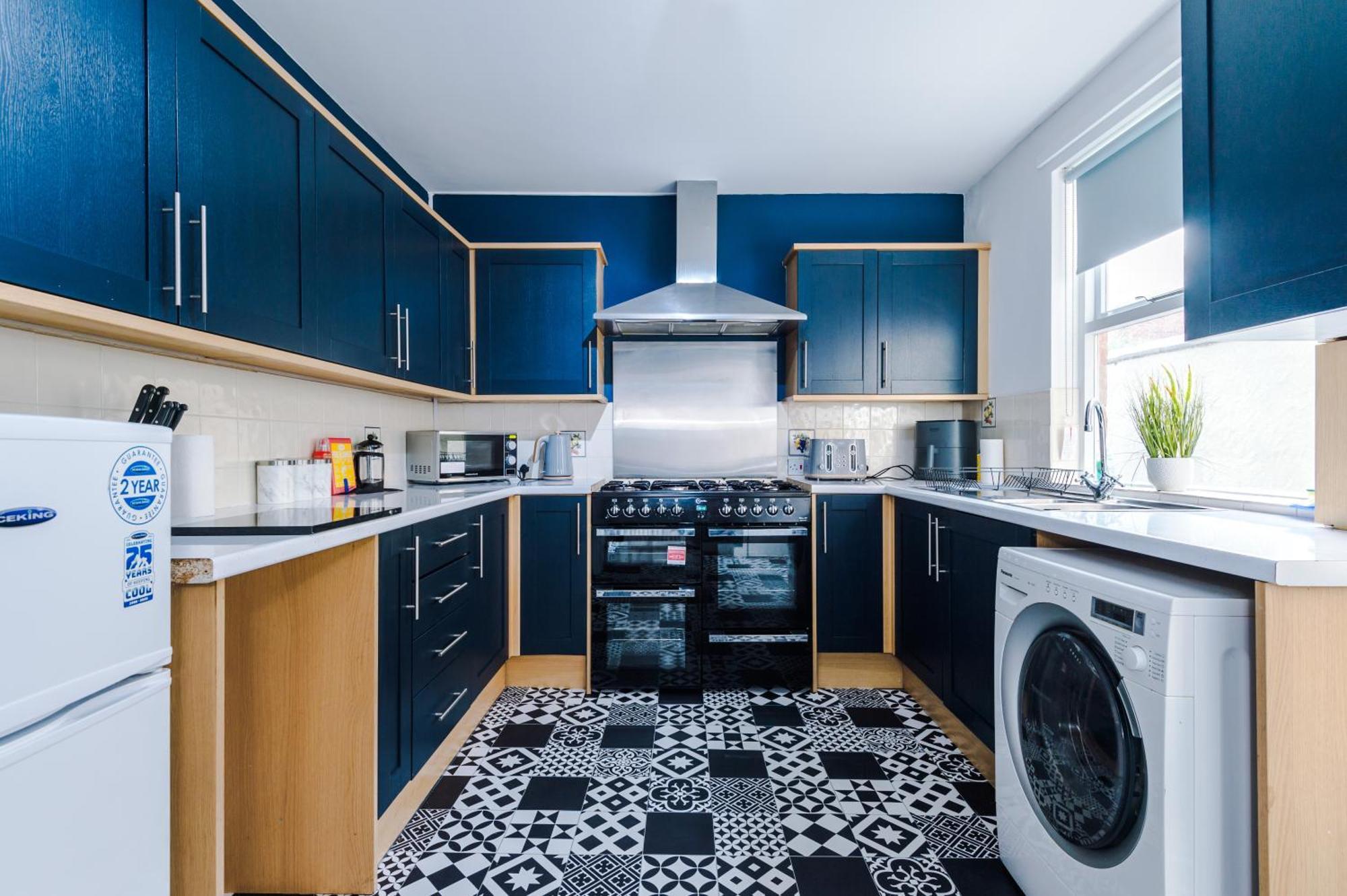 Large 7 Bedroom Town House In Chester City Centre Buitenkant foto
