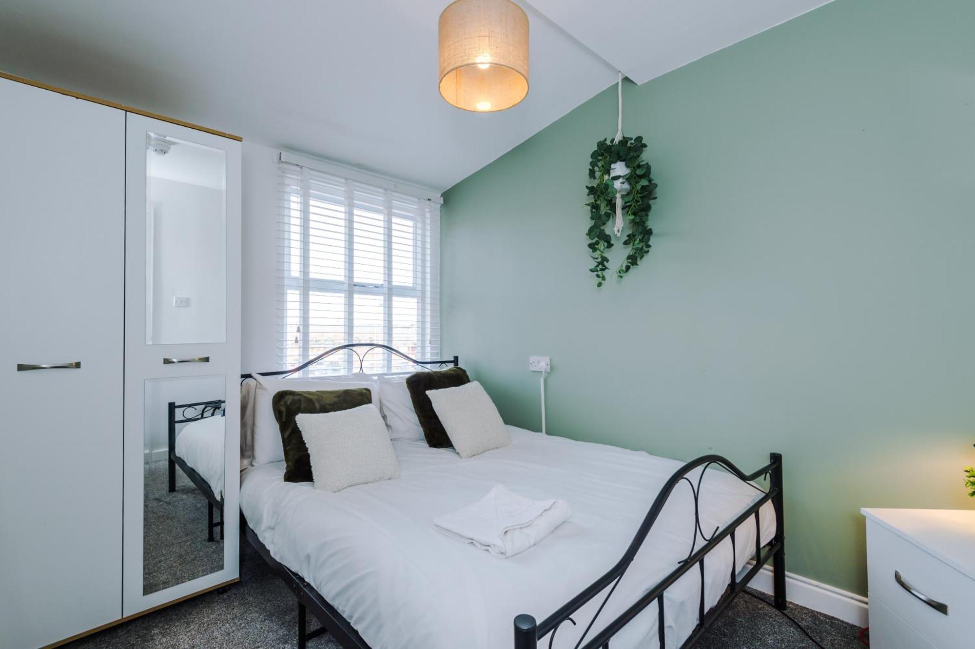 Large 7 Bedroom Town House In Chester City Centre Buitenkant foto